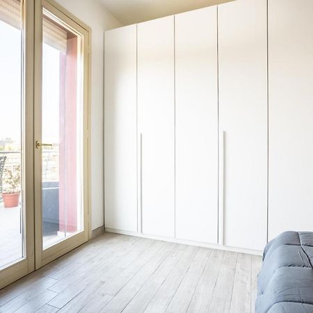 Ferienwohnung Urban Retreat -Private Parking+Terrace Rom Exterior foto